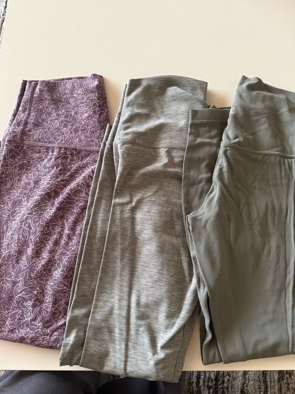 Lululemon Bundle Aligns Size 6
